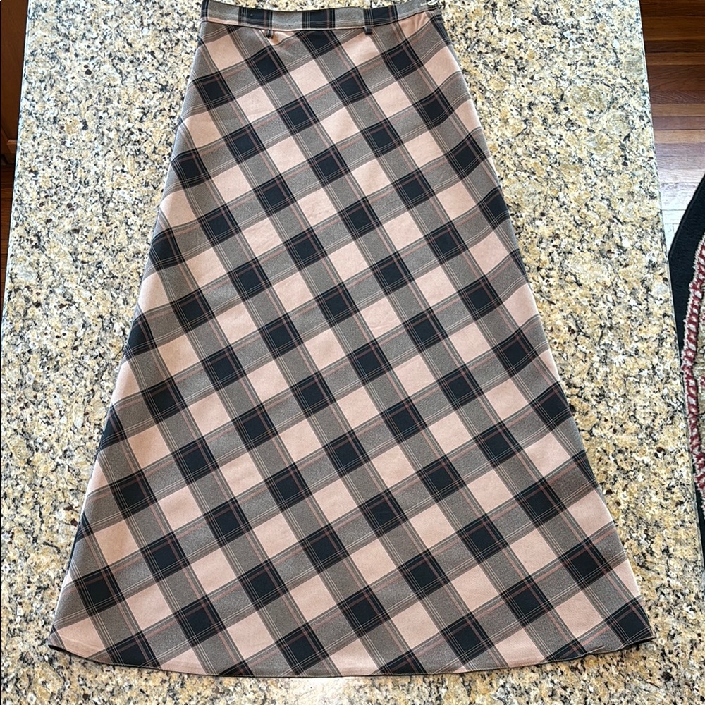 VINTAGE Black and Tan Midi A-Line Skirt for Work